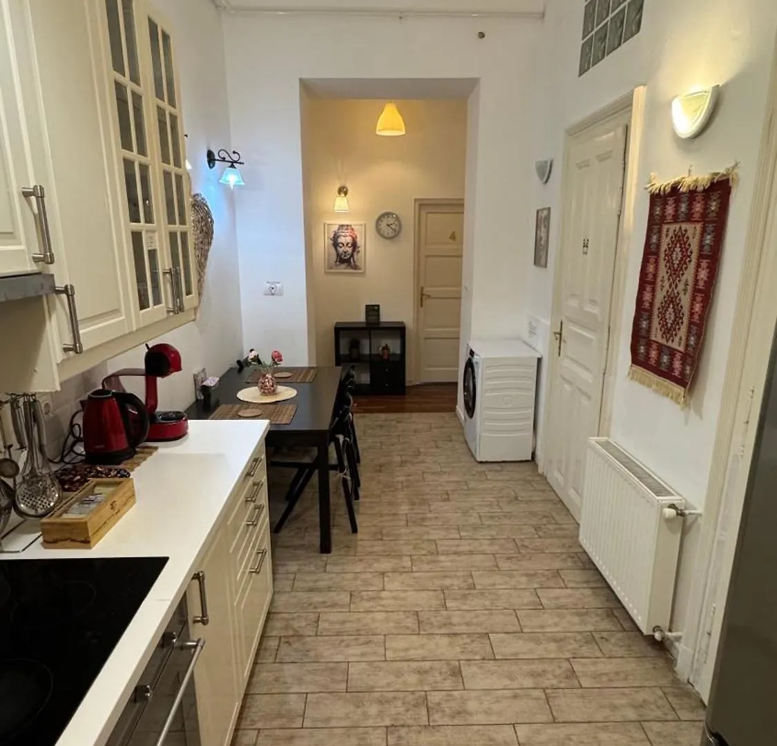 Home Vibes Budapest Vendégház